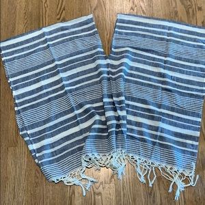 Mud pie light cover-up/poncho style